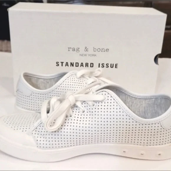 NIB! Rag & Bone Standard Issue Lace Up Sneakers in White. - Picture 1 of 9
